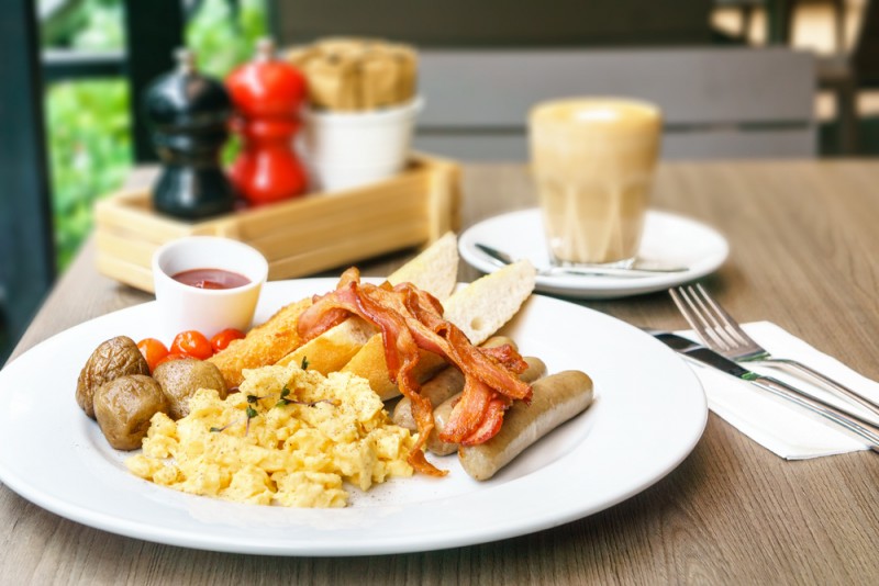 Gør morgenen sødere med en amerikansk morgenmad